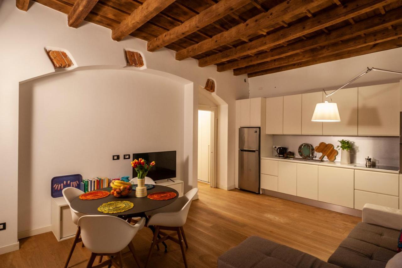 Corso Venezia, In Una Corte Esclusiva Riservata! 밀라노 외부 사진